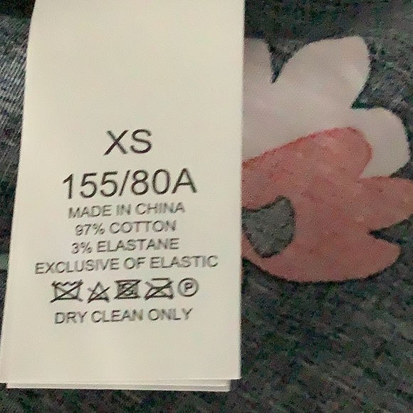 KATE SPADE|| Puff Sleeve Top NWOT - Picture 11 of 11